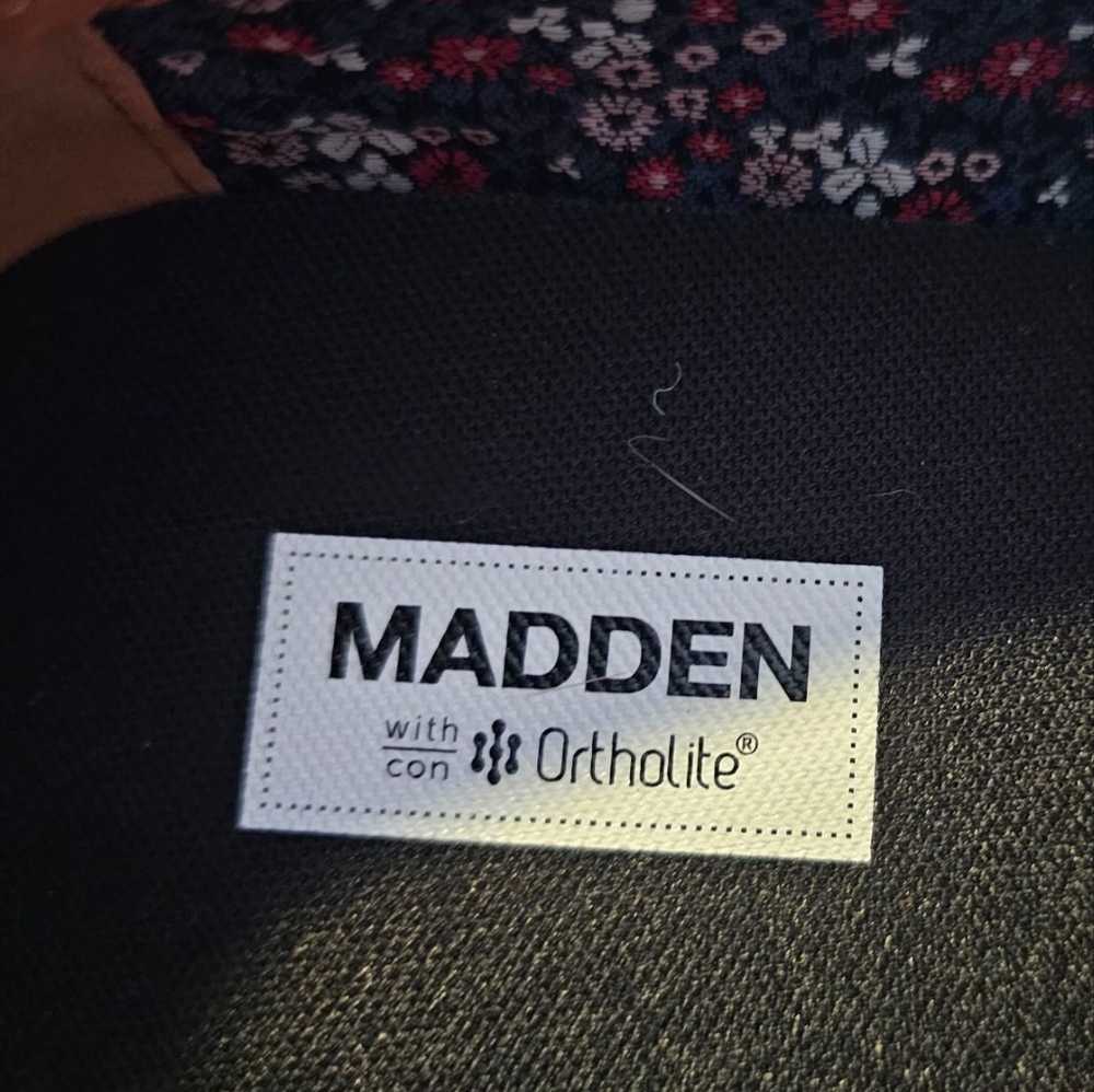 New w/box Madden M-SUSSTN Men's Tan Loafers size 11 - Picture 7 of 8